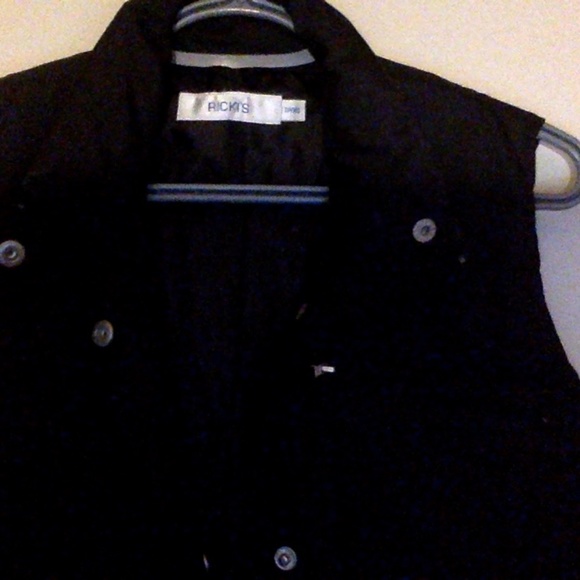 Ricki's jackets and coats | Ricki's black vest - Picture 2 of 2